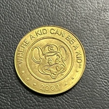 Chuck E Cheese Pizza Where A Kid Can Be A Kid 2004 Video Arcade Token F15