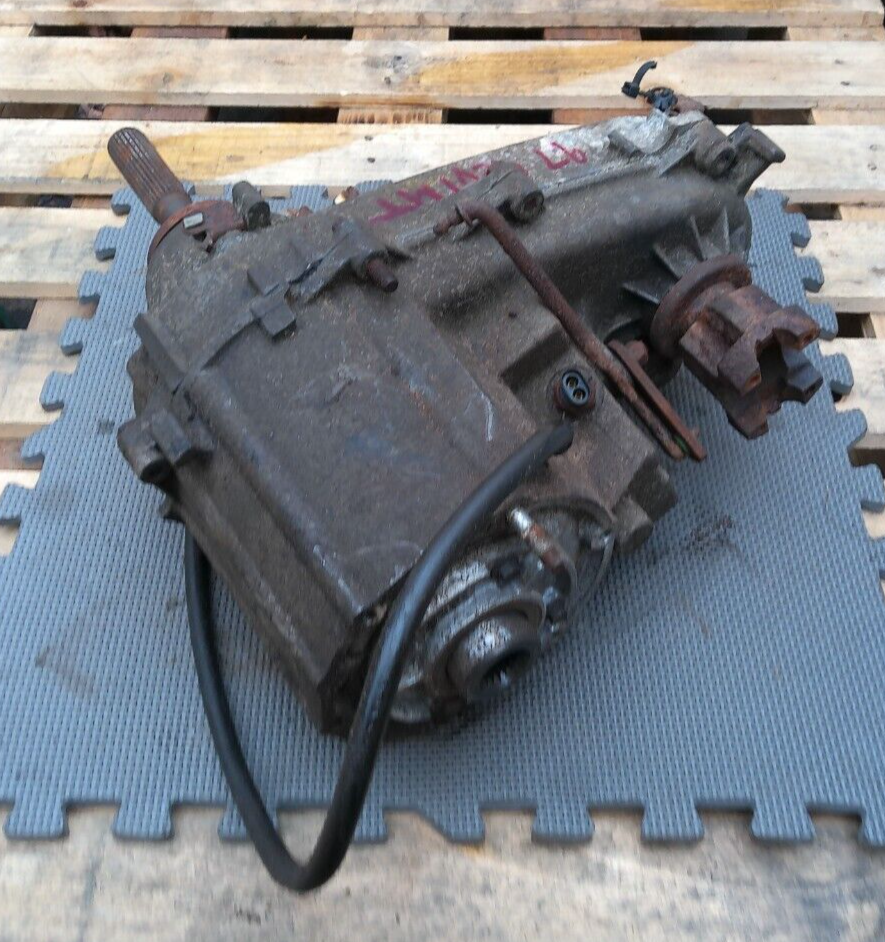 9702 Jeep Wrangler TJ OEM 4x4 Transfer Case NP231J 2.5L 4cyl MT AX5 21