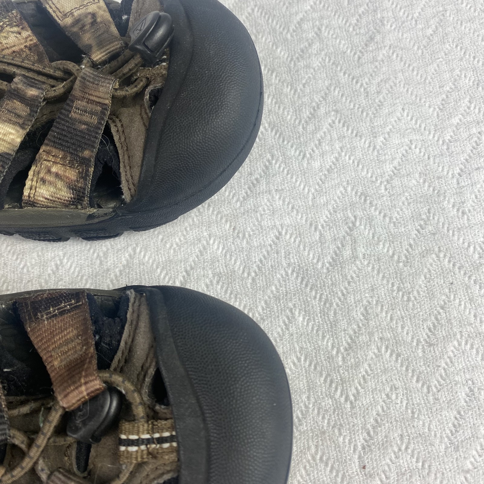 Scarpe Keen Newport H2 da uomo taglia 4 sandali mimetici da acqua escursionismo trail impermeabili