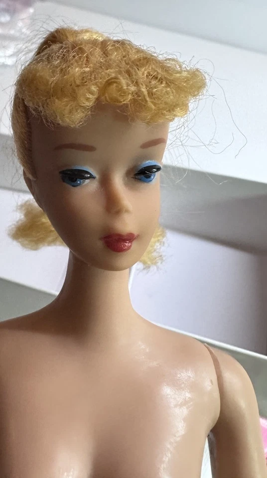 Barbie vintage Mattel’s años 60’s #4 cola de caballo rubia con estuche y traje de baño Foto 4 de 4