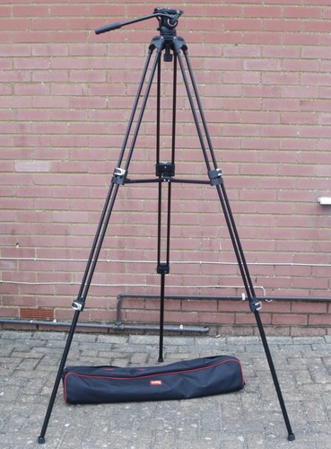 Smallrig AD-01 73" Heavy Duty Videostativ mit 360 Grad Fluid Schwenk/Neige Kopf