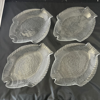 Vintage Pasabahce Clear Glass  10 X 8 Fish Plate  Set Of 4 Salad Side Dish.  EUC