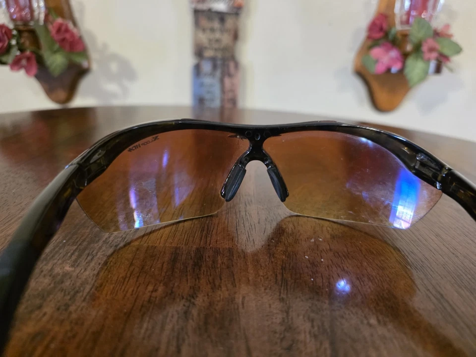 XLoop HD+ Technology Lens Men's Sports Sunglasses - Image 3 of 4