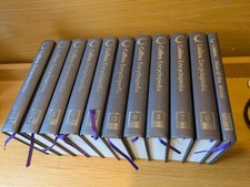 10 Volume Collins encyclopaedia In Excellent Condition!