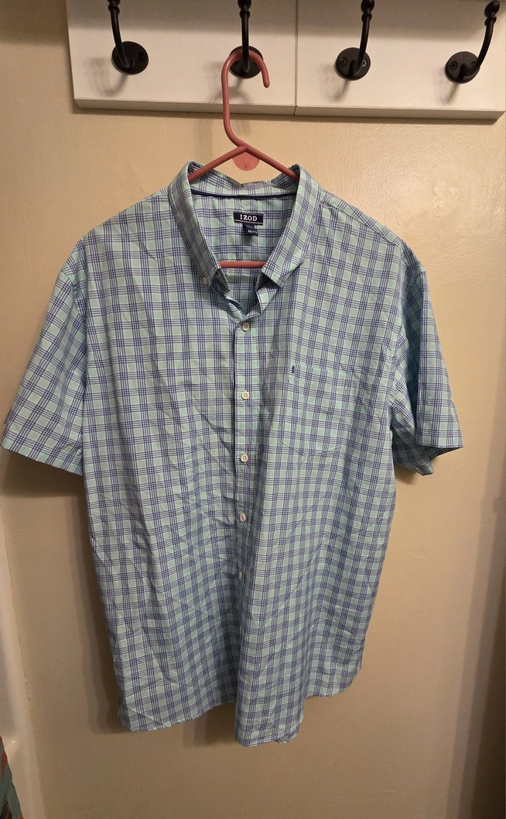 Izod Men's Casual Plaid Short Sleeve Shirt in Blue and Green. 2XL. NWT