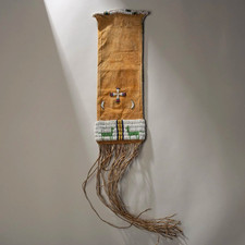UNUSUAL NORTHERN SIOUX PIPE BAG