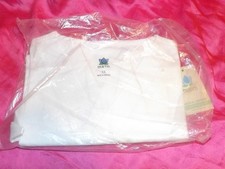 NEW NWT MAEVN WHITE UNISEX SCRUB TOP SHIRT SIZE XL