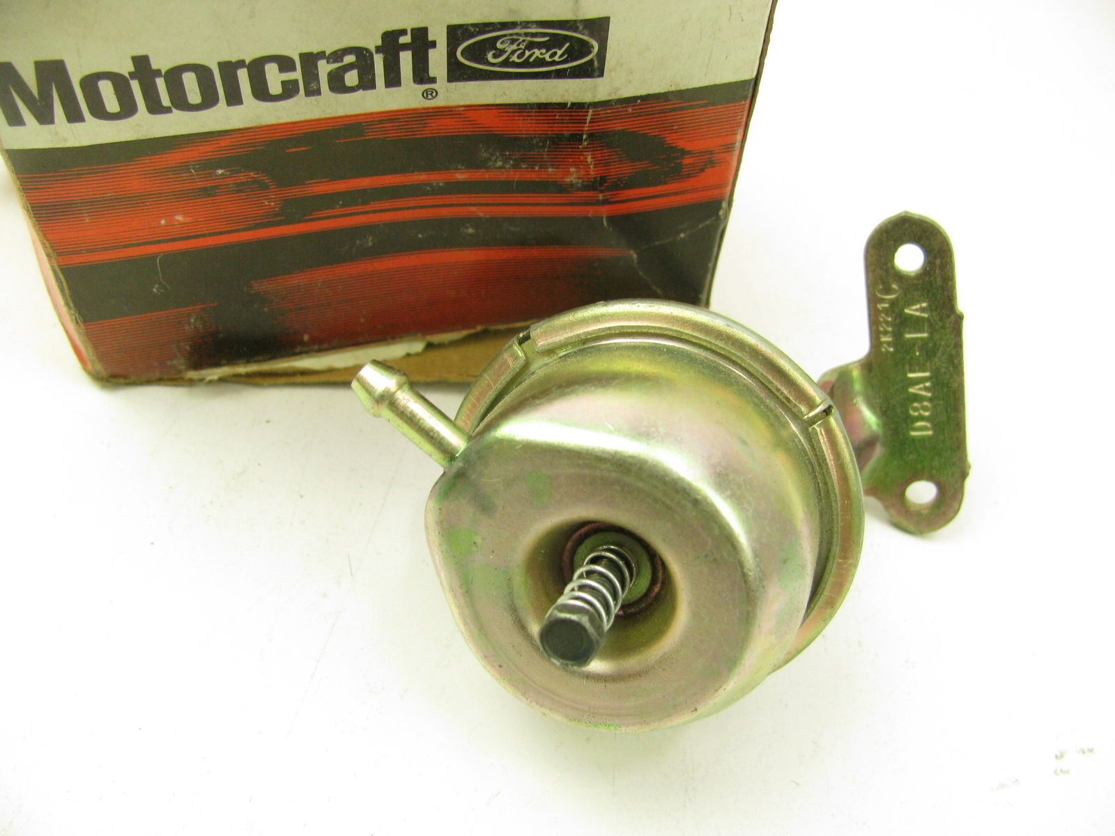 Carburetor+Choke+PullOffChoke+Pull+OffPrimary+Motorcraft+CK1992A