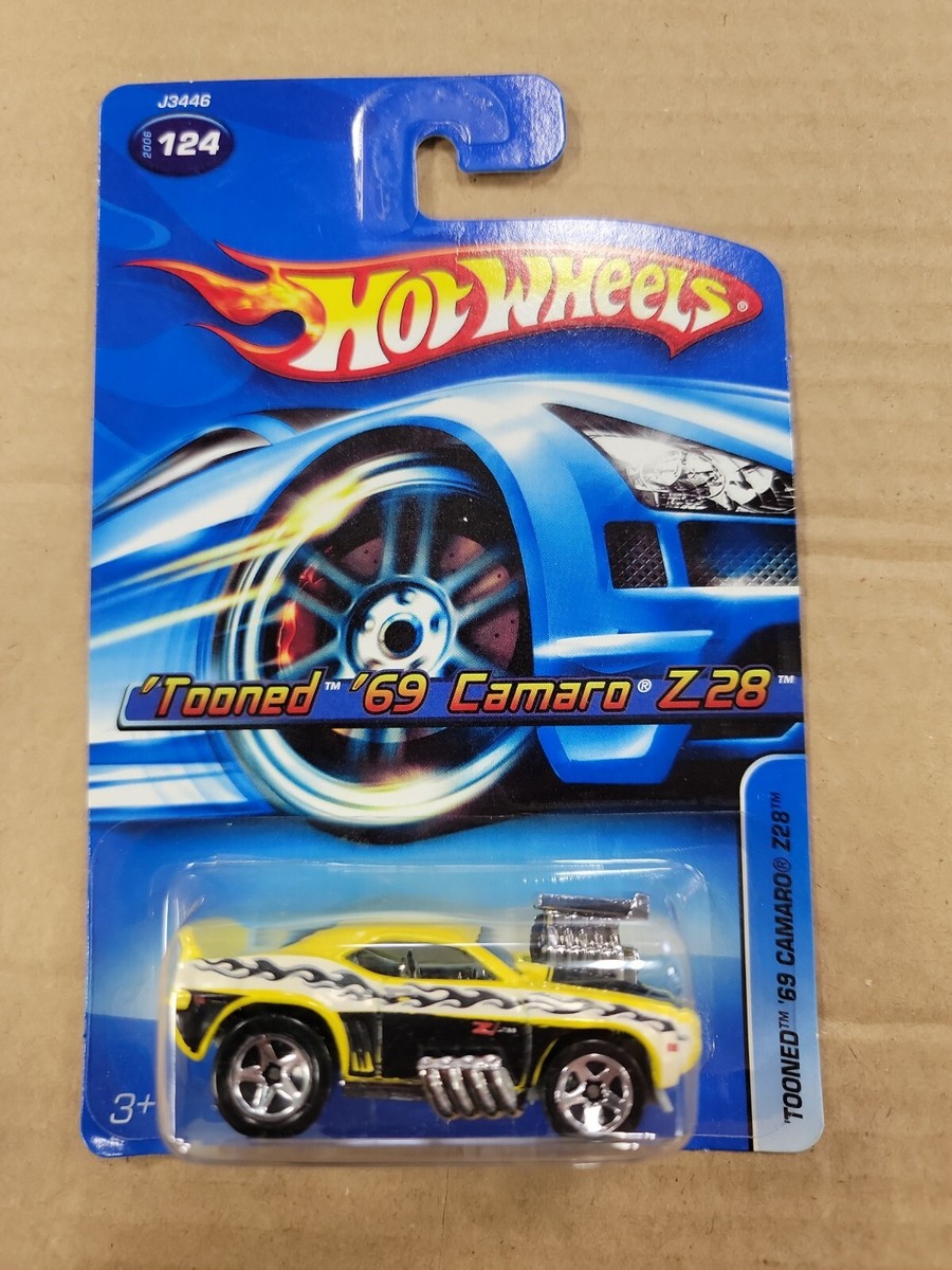 Hot Wheels Tooned 1969 '69 Camaro Z28 #124 2006 Yellow | eBay