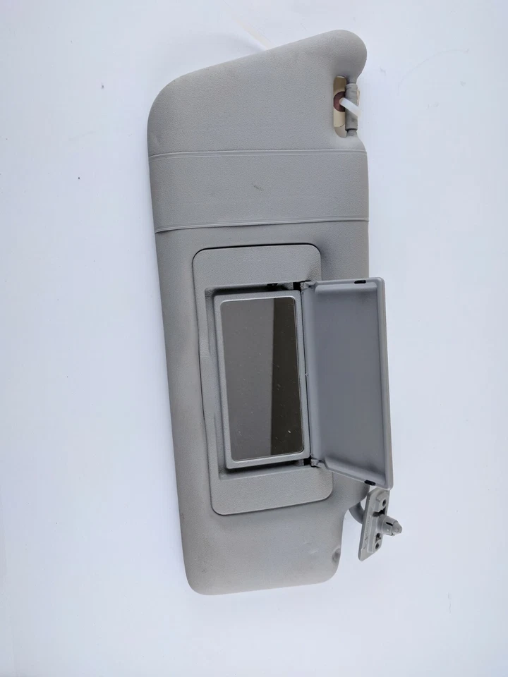 Mercedes-Benz C240 2001-2005 gris parasol parasol pasajero lado derecho OEM Foto 3 de 4