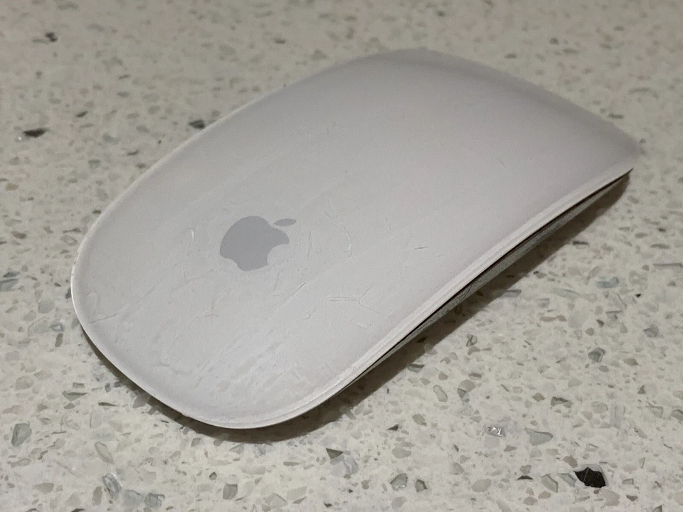 Genuine Apple Wireless Magic Mouse A1296 Bluetooth, Wireless, Multi Touch - Image 4 of 4