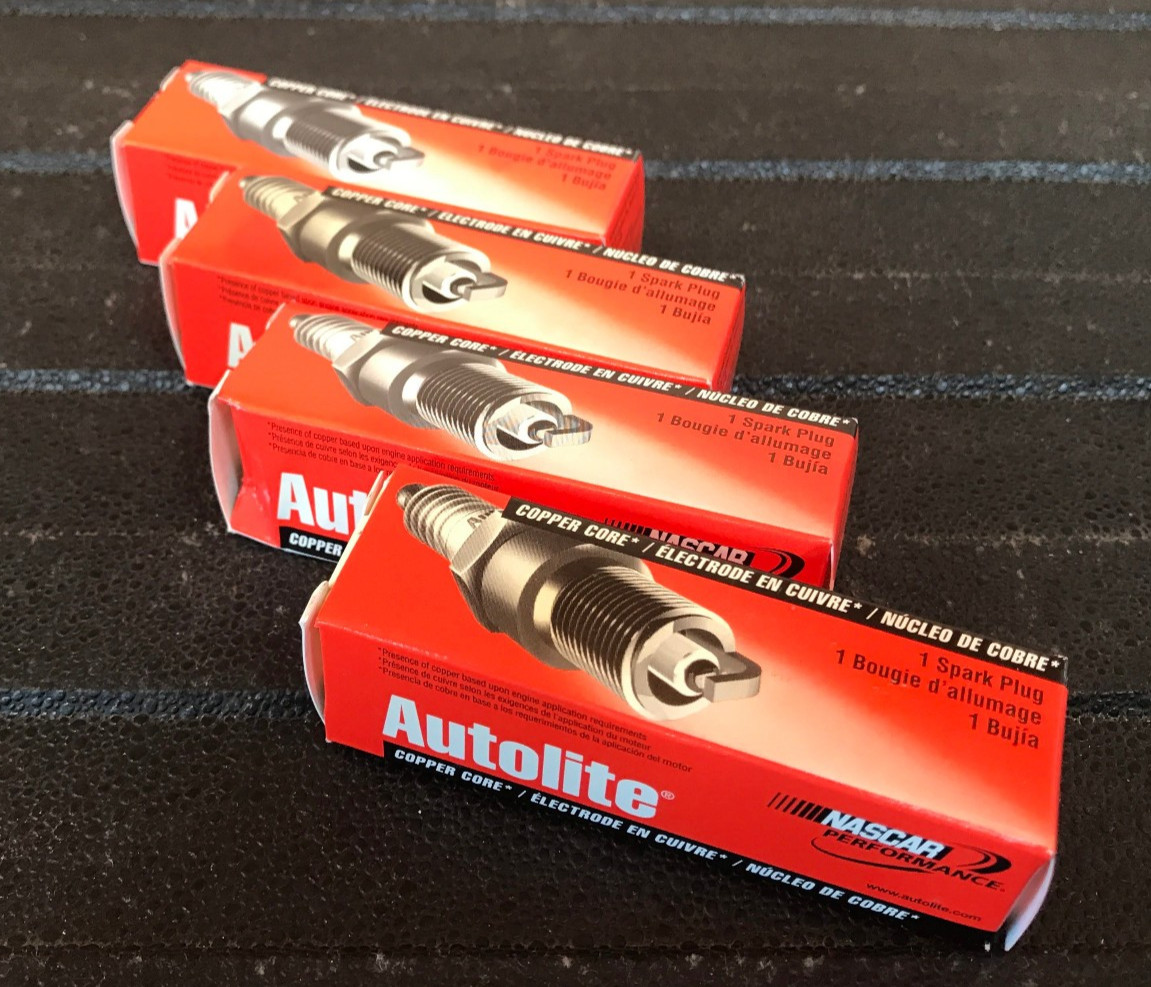 Autolite Vintage  Spark Plug X4 - 85 - For Jeep, GMC, Pontiac, Dodge