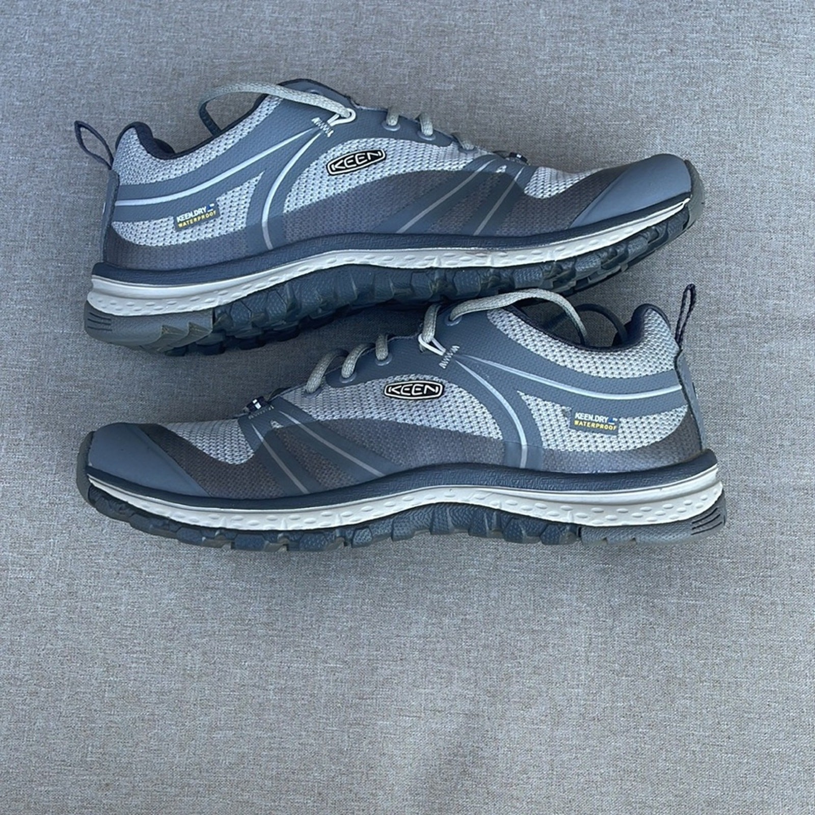 Keen scarpe sneakers basse da trekking grigio bluastro taglia 8