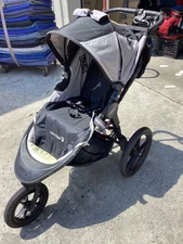 Baby Jogger Summit 3X Pre Owned in Good Condition