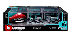 Burago 1:43 Formula One Racing Deluxe Paddock Mercedes F1W15 Hamilton / Russell
