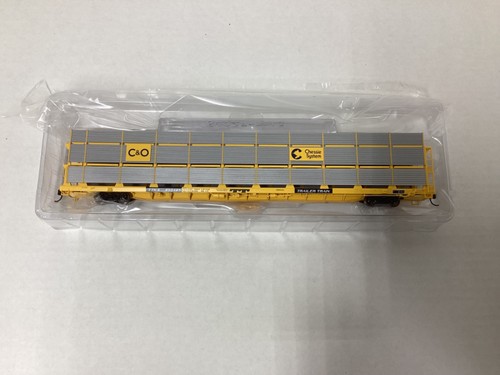 Walthers Mainline #910-8307 escala HO “C&O” 89' tri-nivel auto rack Rd. #850485 | Zustand: New