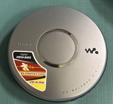 Sony Walkman D  EJ011 Portable CD Player Digital Mega Bass G  Protection Tested