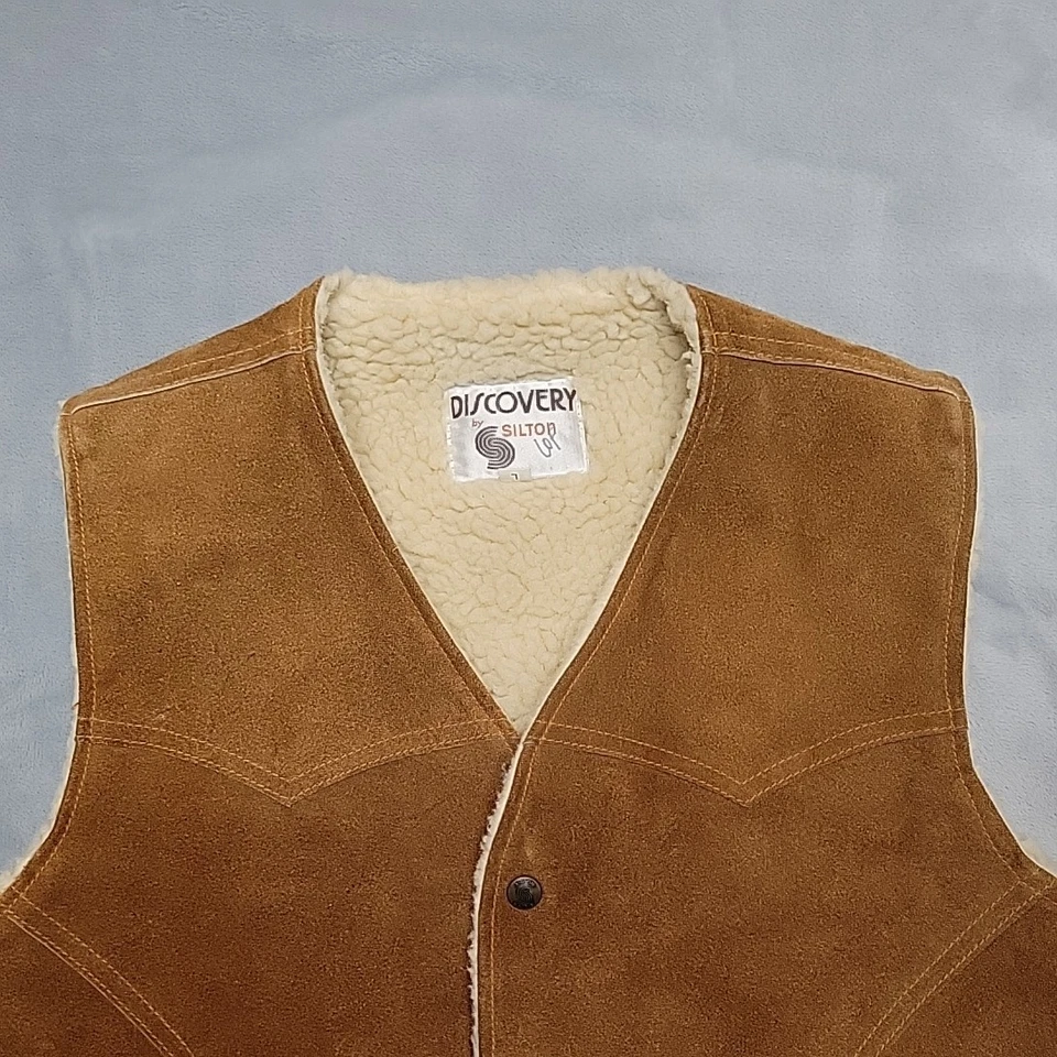 Vintage Discovery Vest Mens L Brown Suede Sherpa Shearling Western Ranchwear 70s - Image 2 of 4