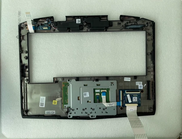 Dell Alienware 14 R1 M14X R3 P39G C shell 0YVPYP - Image 2 of 2