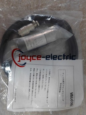 1PCS NEW VALCOM VPRT-A5-29.4MPa-4 pressure sensor Fast shipping