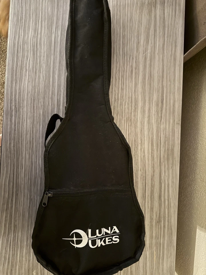 Luna Guitars Tattoo Mahogany Soprano Ukulele Mahogany - Image 3 of 4