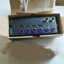 One New Phoenix Contact module FLM TEMP 4 RTD M12 2736819