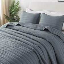 ROARINGWILD Blue Queen Size Quilt Bedding Sets with 2 Pillow Shams, Full Ligh...