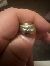 Anello uomo oro pesante 14kt zirconi elettrolitici a grappolo misura 8