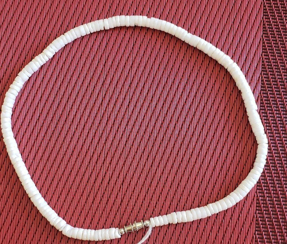 Vintage Puka Shell Choker Necklace 16