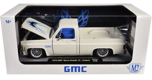 M2 MACHINES 1976 GMC SIERRA GRANDE 15 CUSTOM SQUAREBODY 1:24