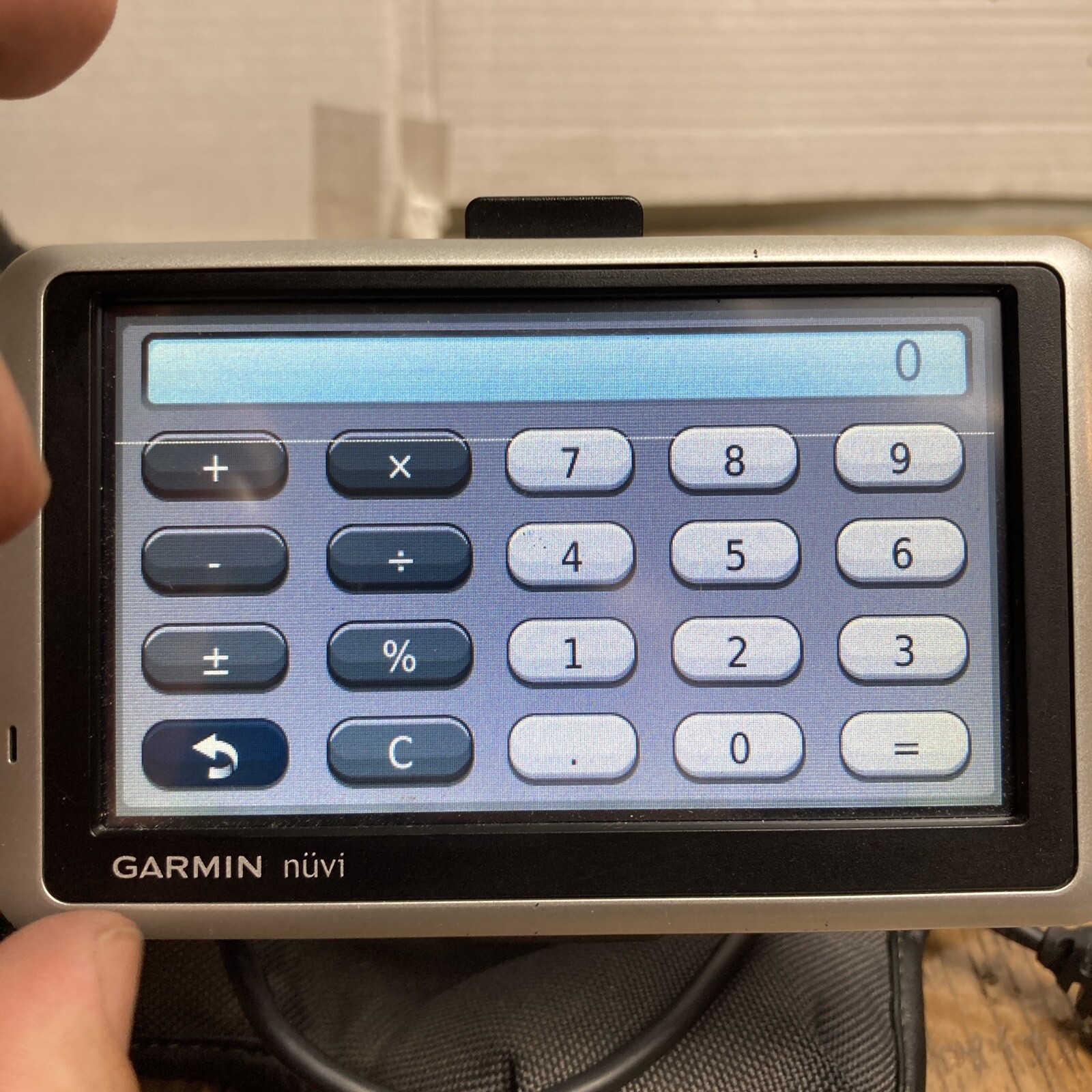 Garmin Nuvi 1350 GPS Navigation System Car truck Parts or Repair bundle