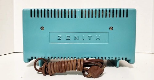 "Zenith B509 1959 ""The Ascot"" radio tubo atómico MCM color turquesa excelente - Imagen 9 de 9