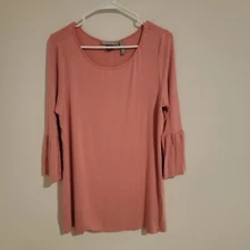 Daniel Rainn A Pea In The Pod Maternity Top Size Large L Pink Soft Flutter