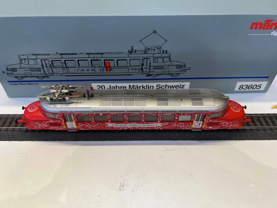 MARKLIN HO 83605 RARISSIMA LOCOMOTIVA ELETTRICA SBB "ROTER PFEIL" COME NUOVA  - Immagine 2 di 4