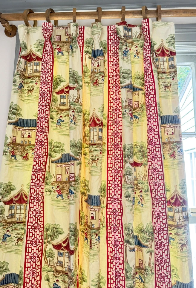 Vintage Cowtan & Tout “Imperial Garden” Pleated Drapery Panel ZZ647 - Image 3 of 4