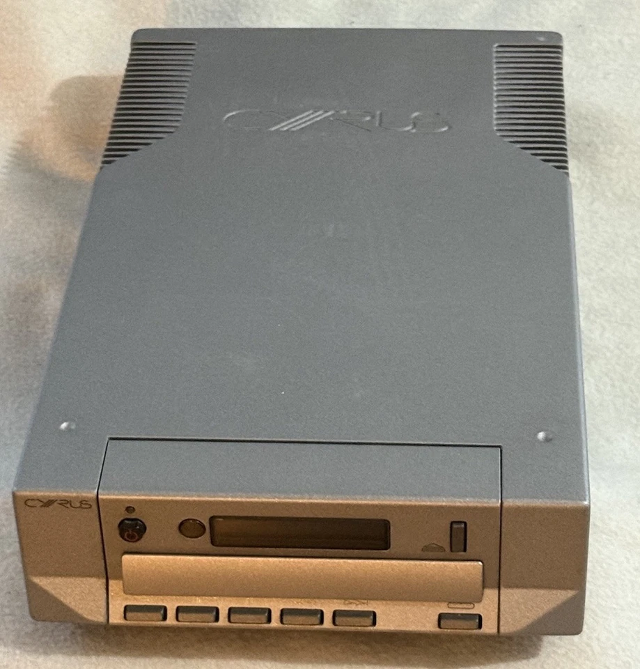 MISSION CYRUS DVD 7 DVD PLAYER DEFEKT