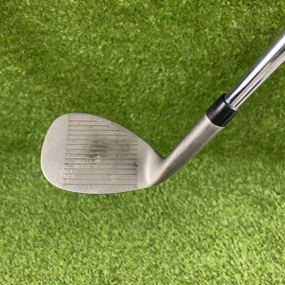 Wilson Harmonized 64° Trouble Wedge High Lob Wedge ⛳️ Eje de acero 35" diestro Foto 2 de 4