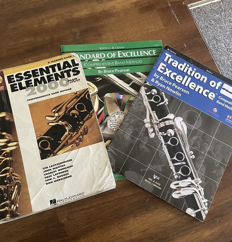 Student B Flat Armstrong Clarinet With Case/Accessories/ Beginner Books - 第 7/7 張圖片
