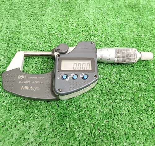 Mitutoyo MDC-25PX 293-240-30 coolant proof micrometer