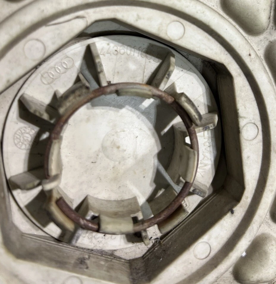 ✅奥迪 200Q 100 5000 QUATTRO V8 1989-94 443601165B 中心帽 #471 — 第 3/3 张图片