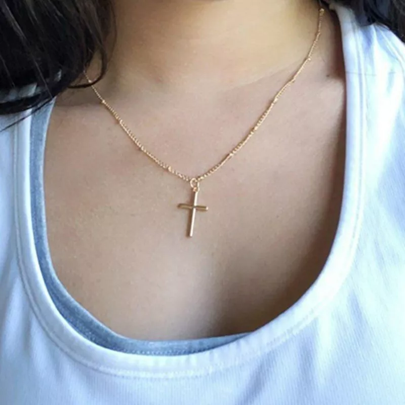 Gold chain hotsell with cross women's