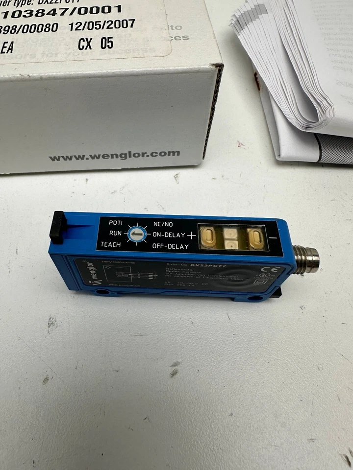 Wenglor DX22PCT7 Reflex Sensor New - Image 2 of 4