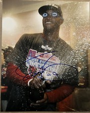 Domonic Brown Dom signed 8x10 Photo Phillies MLB
