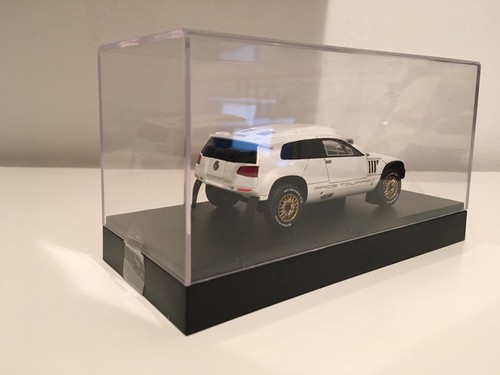 Volkswagen Race Touareg 3, Qatar Edition - scala 1/43 - modellino VW Looksmart - Foto 5 di 8