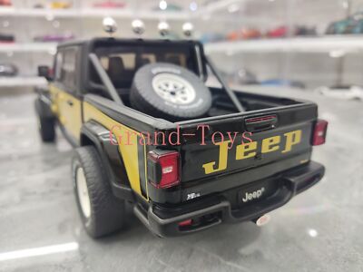 GT Spirit 1:18 Scale JEEP GLADIATOR Limited Resin Model Car