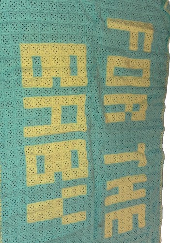 Handcrafted 1985 Crocheted Baby Blankets Lot of 3 White Pink Yellow Green - 第 2/9 張圖片