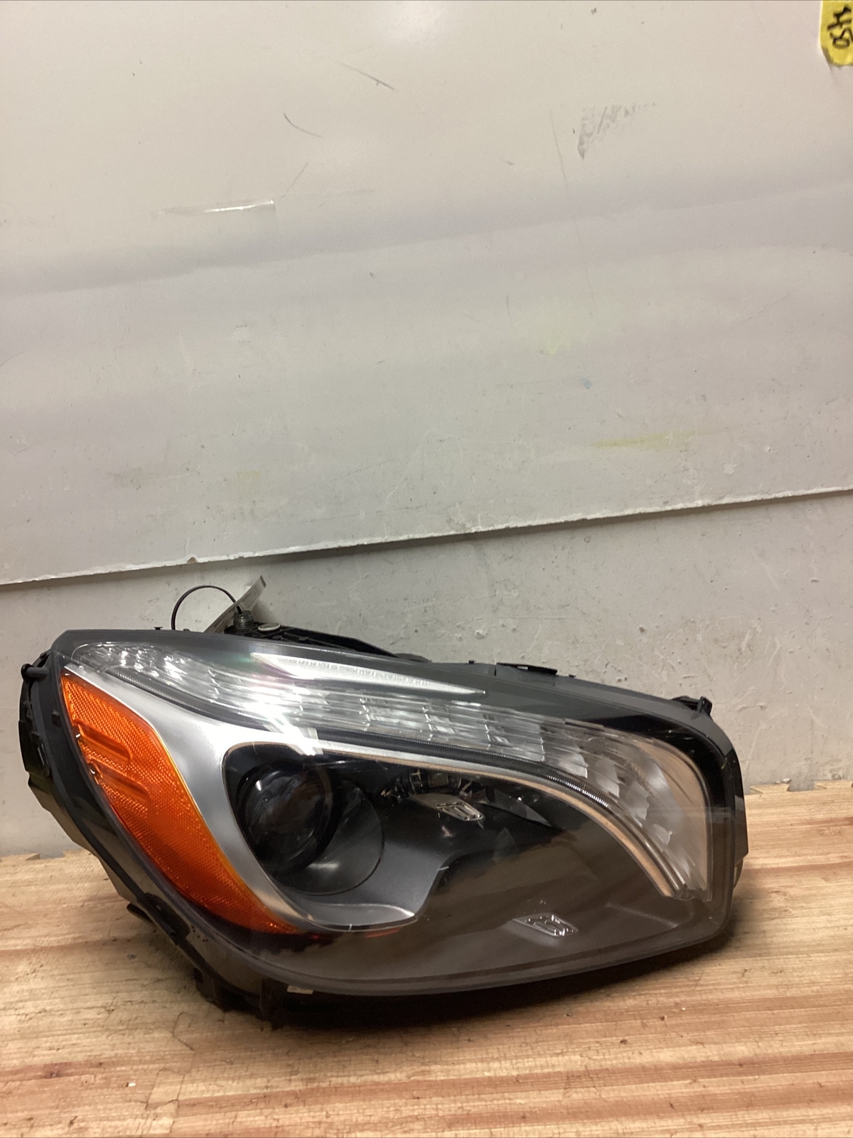 2013-16 MERCEDES BENZ Sl550 Right Headlight Passenger Xenon LED