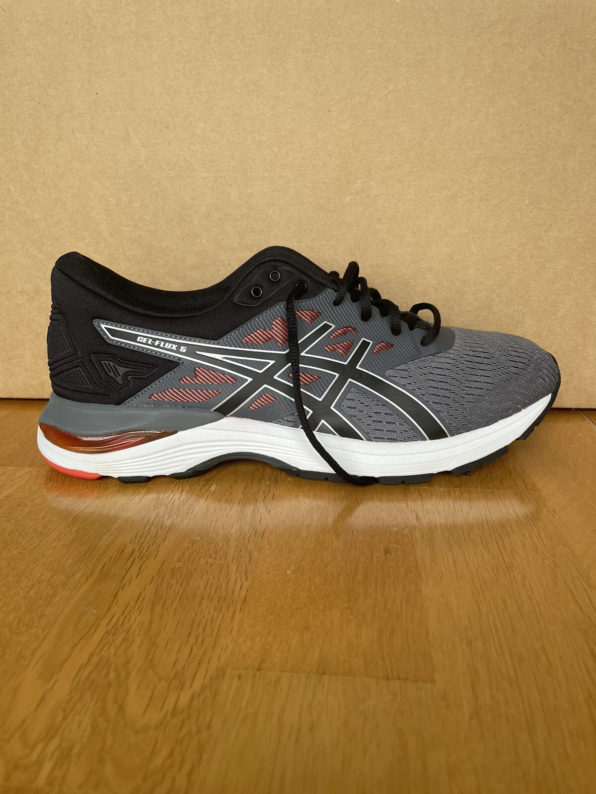 t811n asics