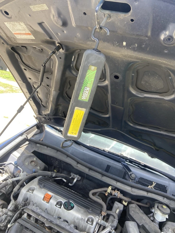 Matco Tools Super Form 2 600 Lumens Rechargeable Work Light ! - Image 3 of 4