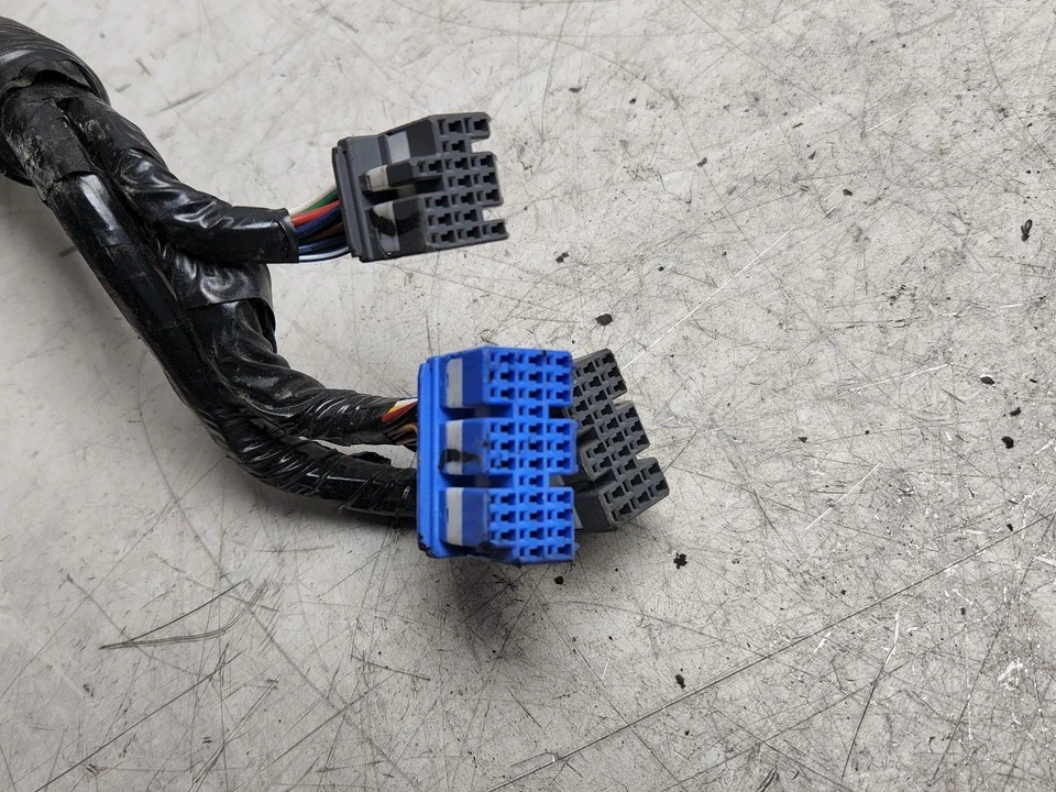 Chicote de fios para motor Honda Accord 1998-1999 3.0L A/T fabricante de equipamento original 32110-P8C-A50 - Imagem 4 de 4